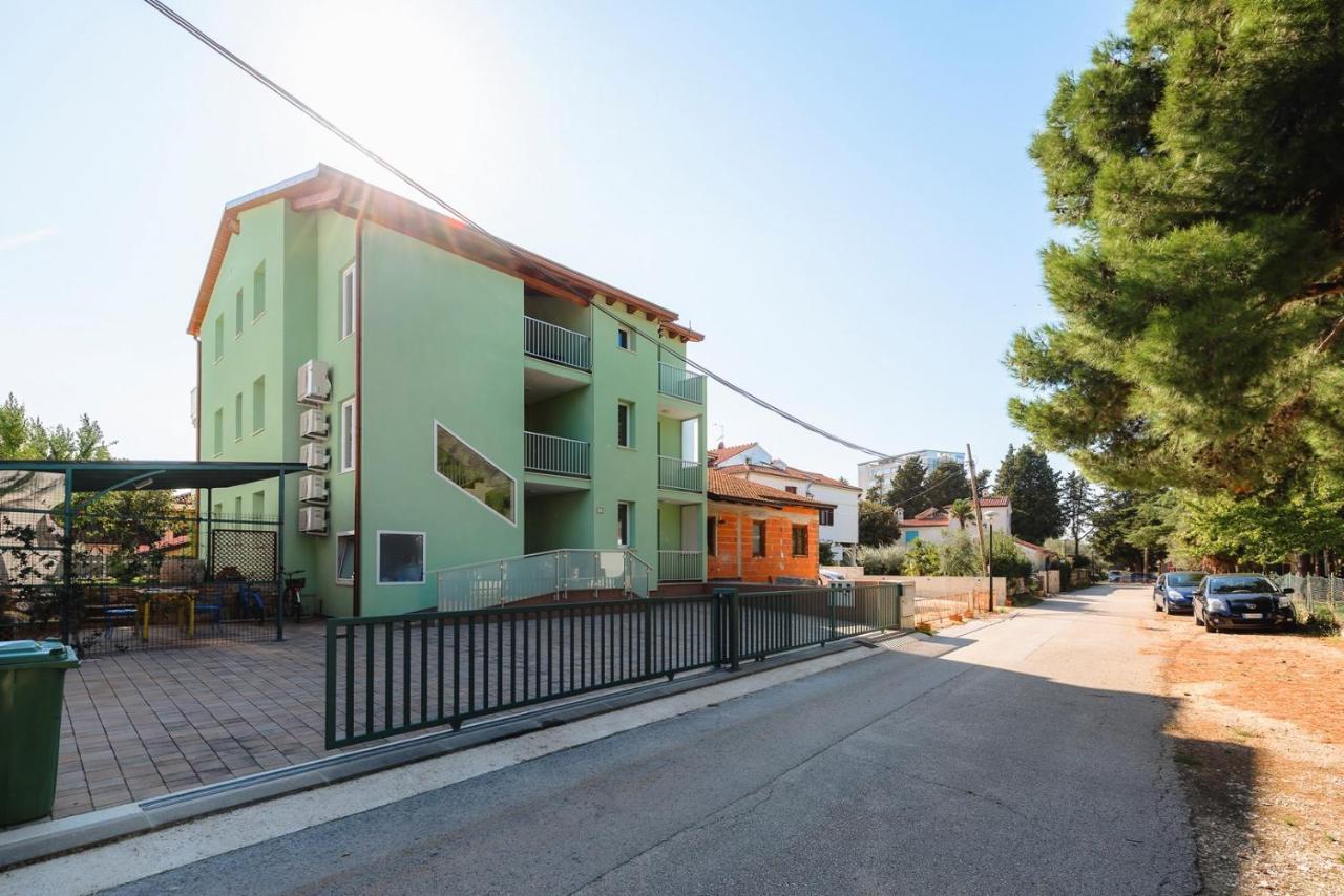 Andrea House With Apartments Umag Eksteriør billede