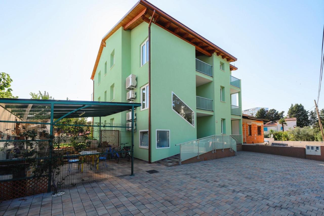 Andrea House With Apartments Umag Eksteriør billede